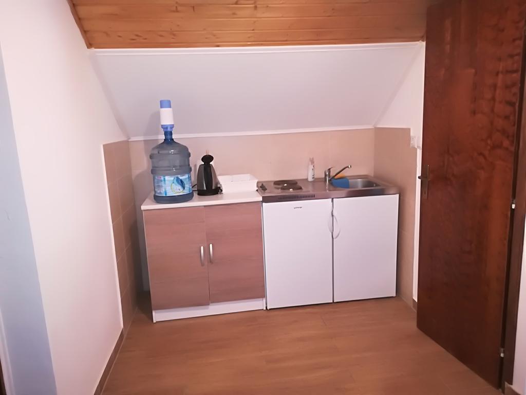 Guesthouse Bubalo Dreznik Grad Екстер'єр фото